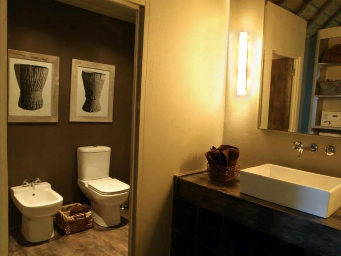 Shakawe River Lodge Екстериор снимка